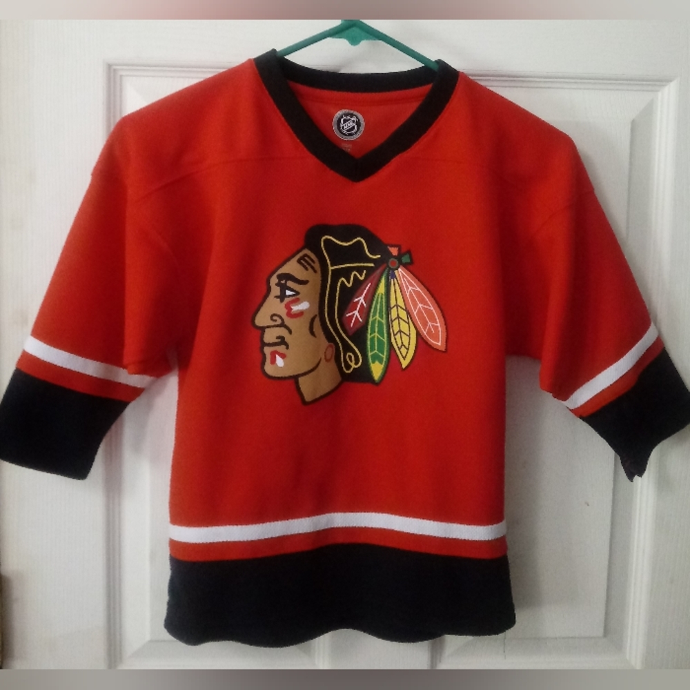 NHL BlackHawks Red and Black Youth Jersey - Patrick Kane